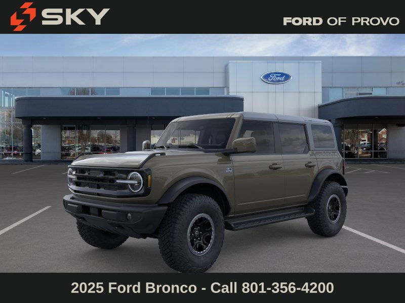 2025 Ford Bronco 4-Door Outer Banks's photo