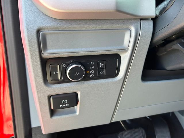 2022 Ford F-150 XL - Photo 32