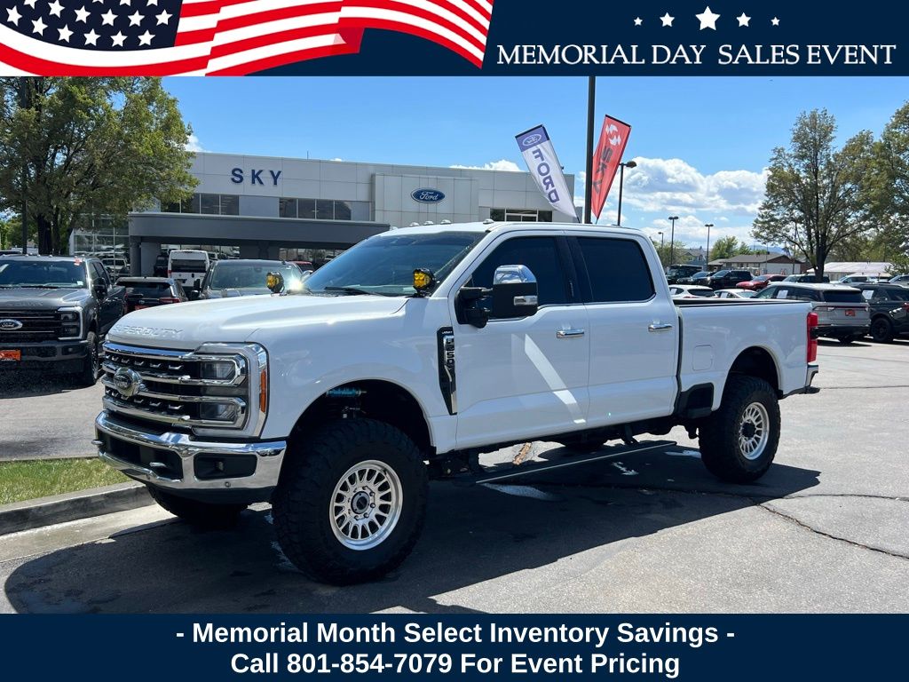 2023 Ford F-250 Lariat 4x4 Crew Cab 160 in's photo