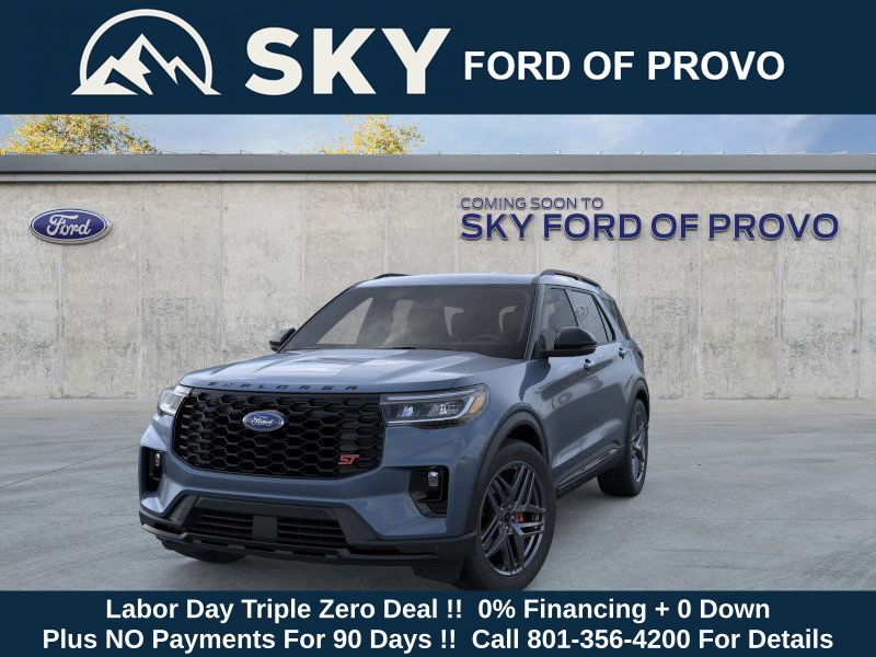 2025 Ford Explorer ST photo 2