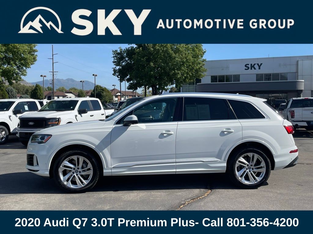 2020 Audi Q7 55 Premium Plus photo 2