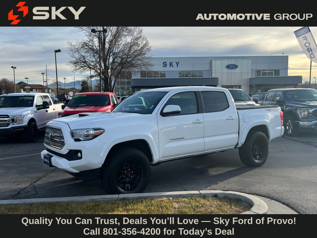 2017 Toyota Tacoma TRD Sport's photo