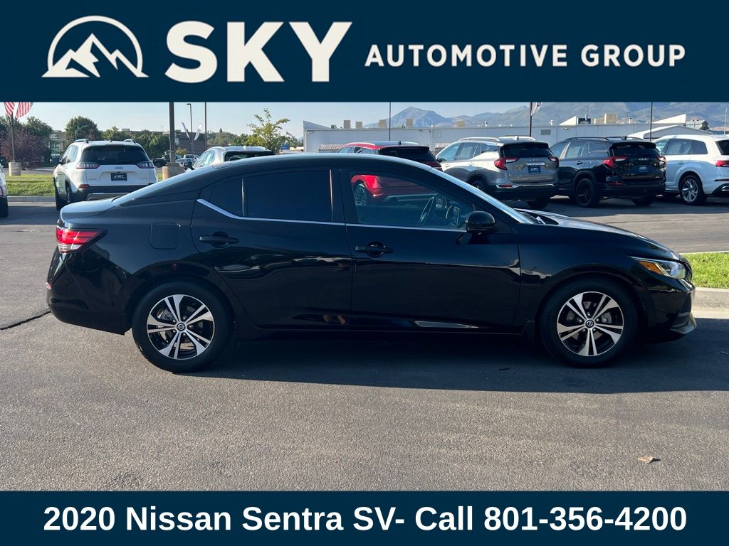 2020 Nissan Sentra SV photo 3