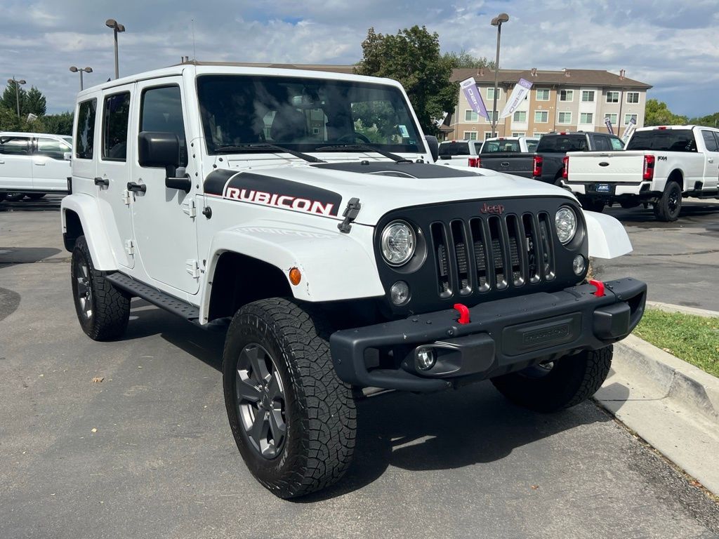 2017 Jeep Wrangler Unlimited Rubicon Recon photo 4