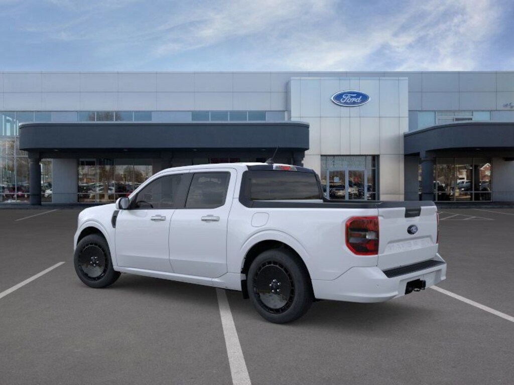 New 2026 Ford Maverick Lobo Standard Truck SuperCrew
