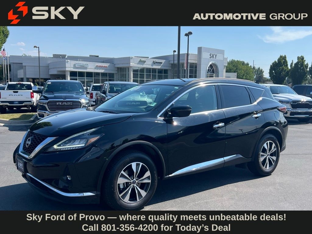 Used 2023 Nissan Murano SV SUV