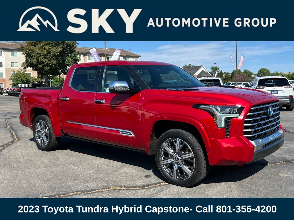 2023 Toyota Tundra CapStone CrewMax photo 3