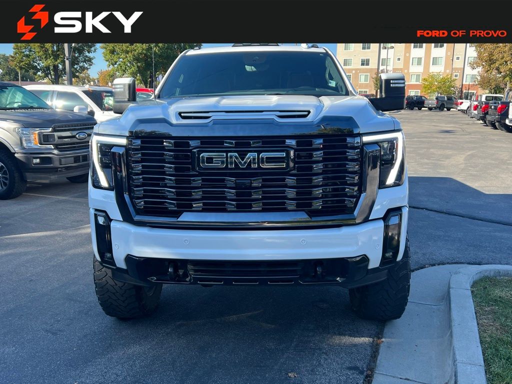 2024 Gmc Sierra 3500 HD Denali Ultimate photo 4