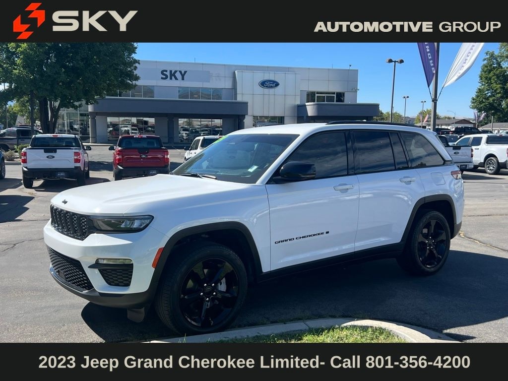 Used 2023 Jeep Grand Cherokee Limited SUV
