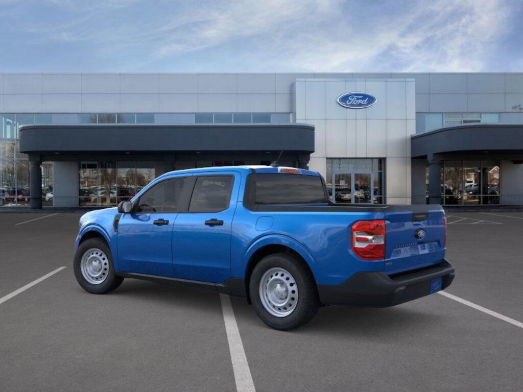 New 2025 Ford Maverick XL Truck SuperCrew
