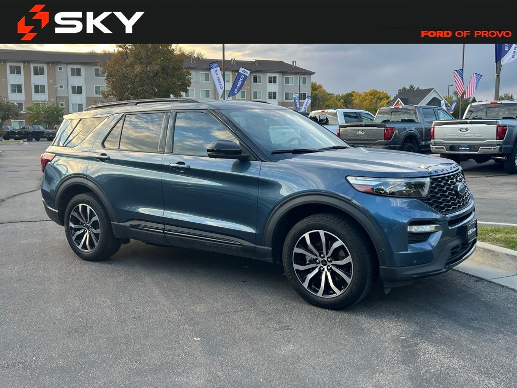 2020 Ford Explorer ST photo 3