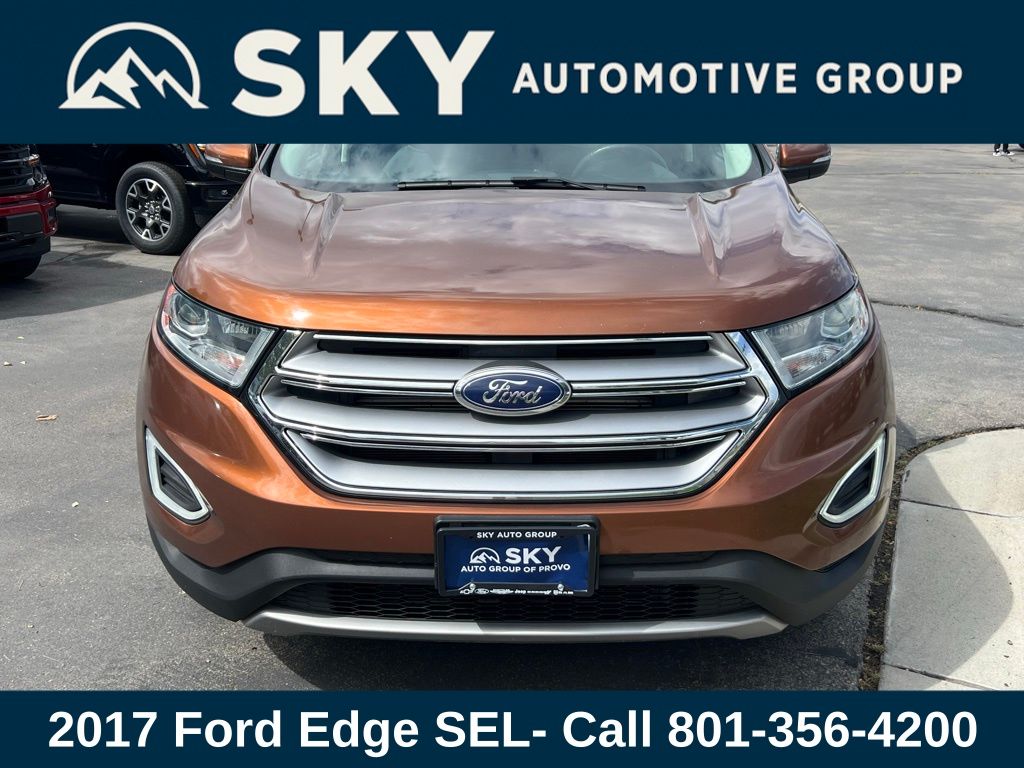 2017 Ford Edge SEL photo 3