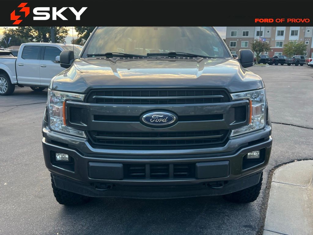 2020 Ford F-150 XLT photo 3