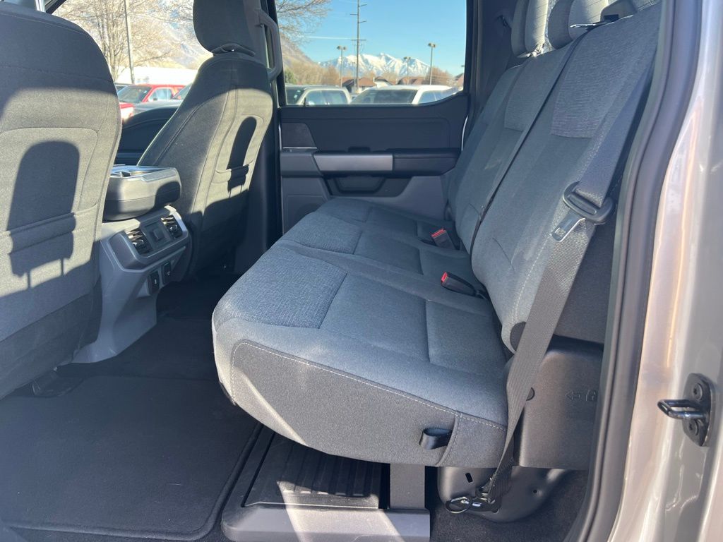 2025 Ford F-150 XLT - Photo 26