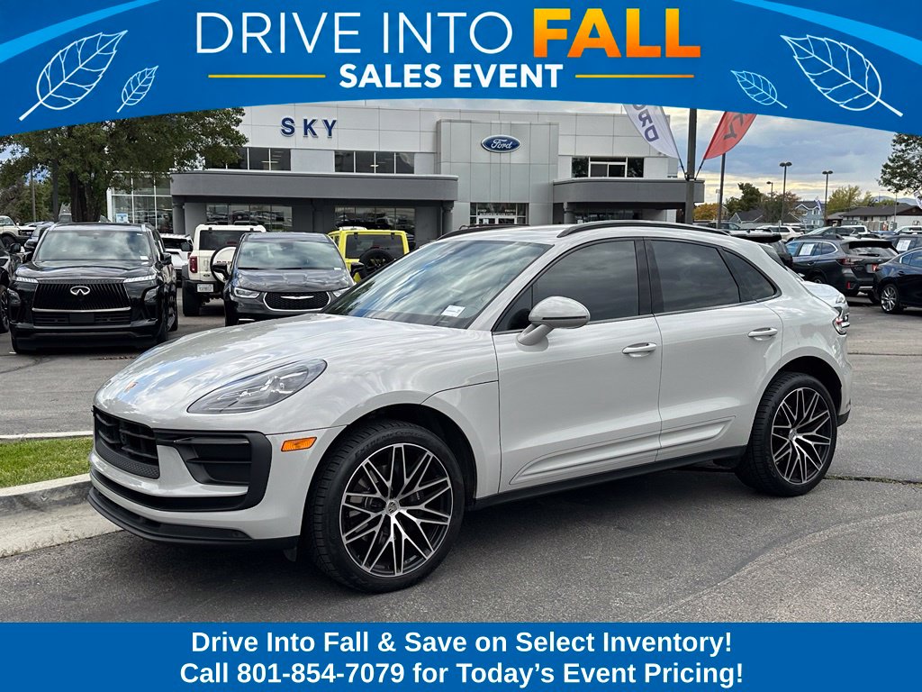 2023 Porsche Macan