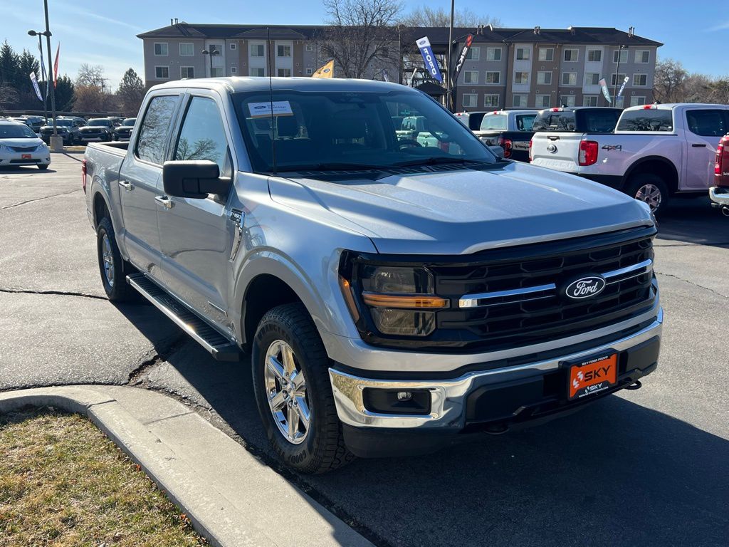 2025 Ford F-150 XLT - Photo 6