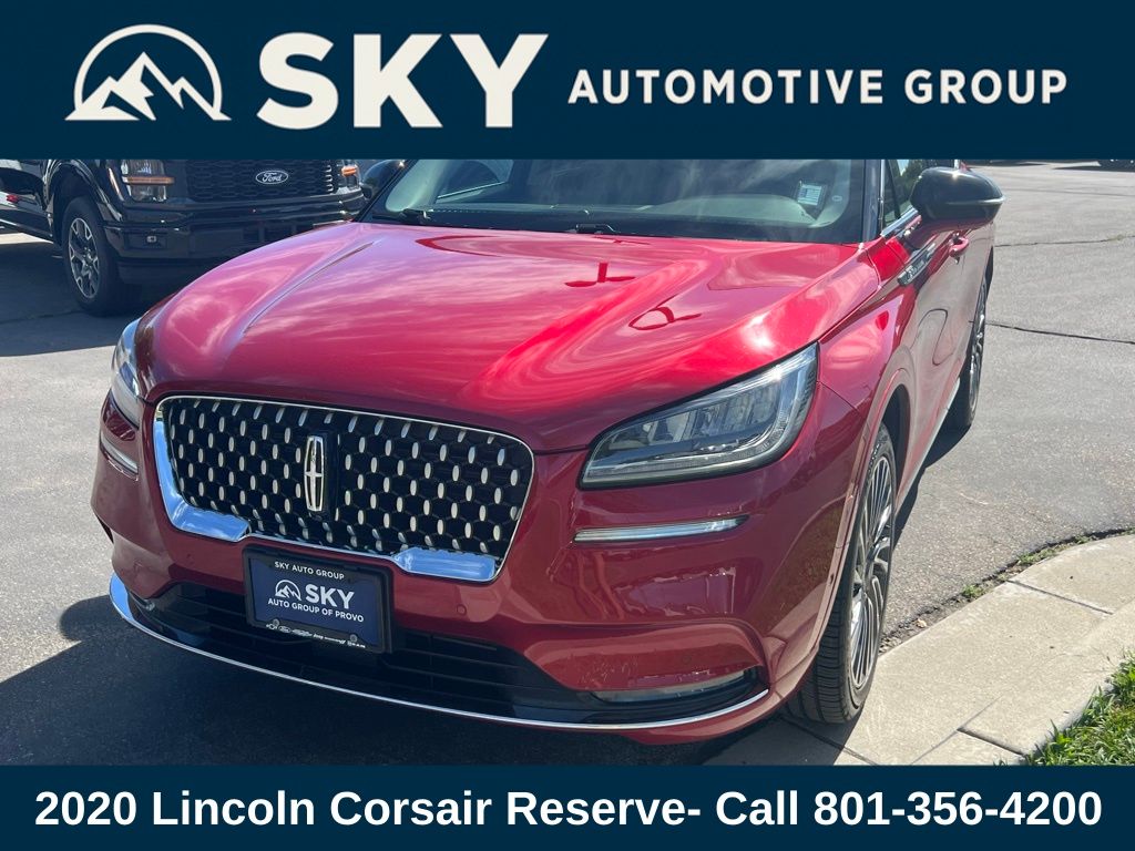 2020 Lincoln Corsair Reserve photo 2