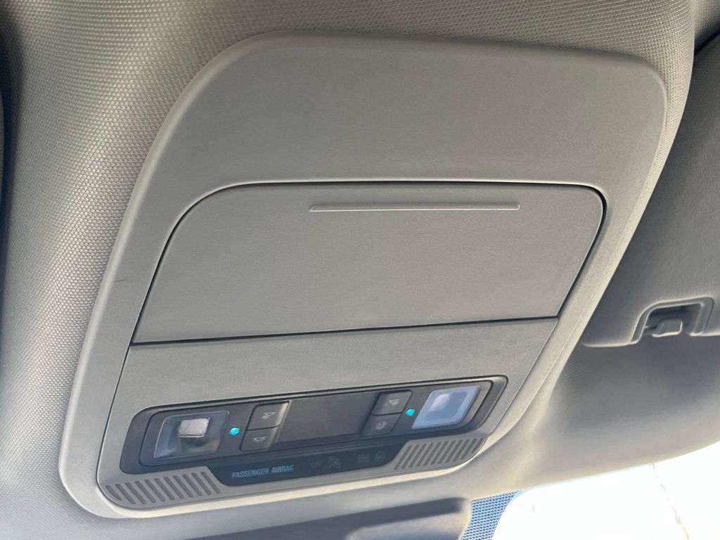 2025 Ford F-150 XLT - Photo 33