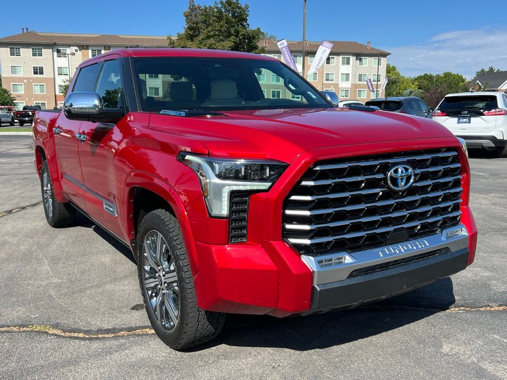 2023 Toyota Tundra CapStone CrewMax photo 4