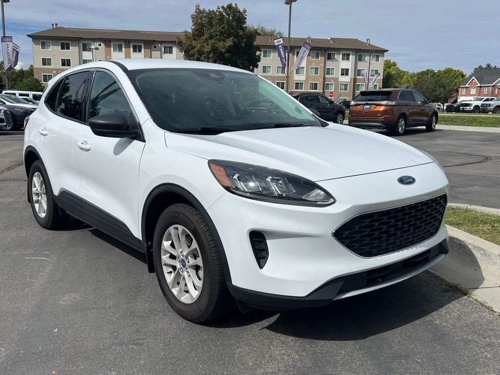 2022 Ford Escape SE Hybrid photo 4
