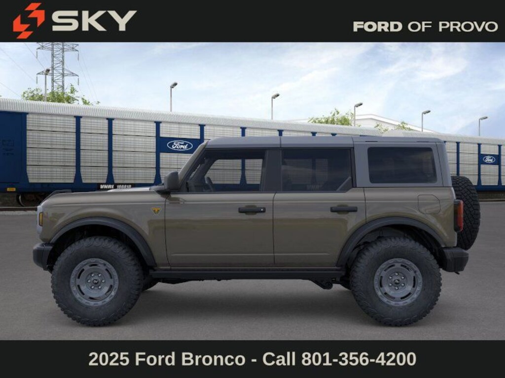 New 2025 Ford Bronco Badlands SUV