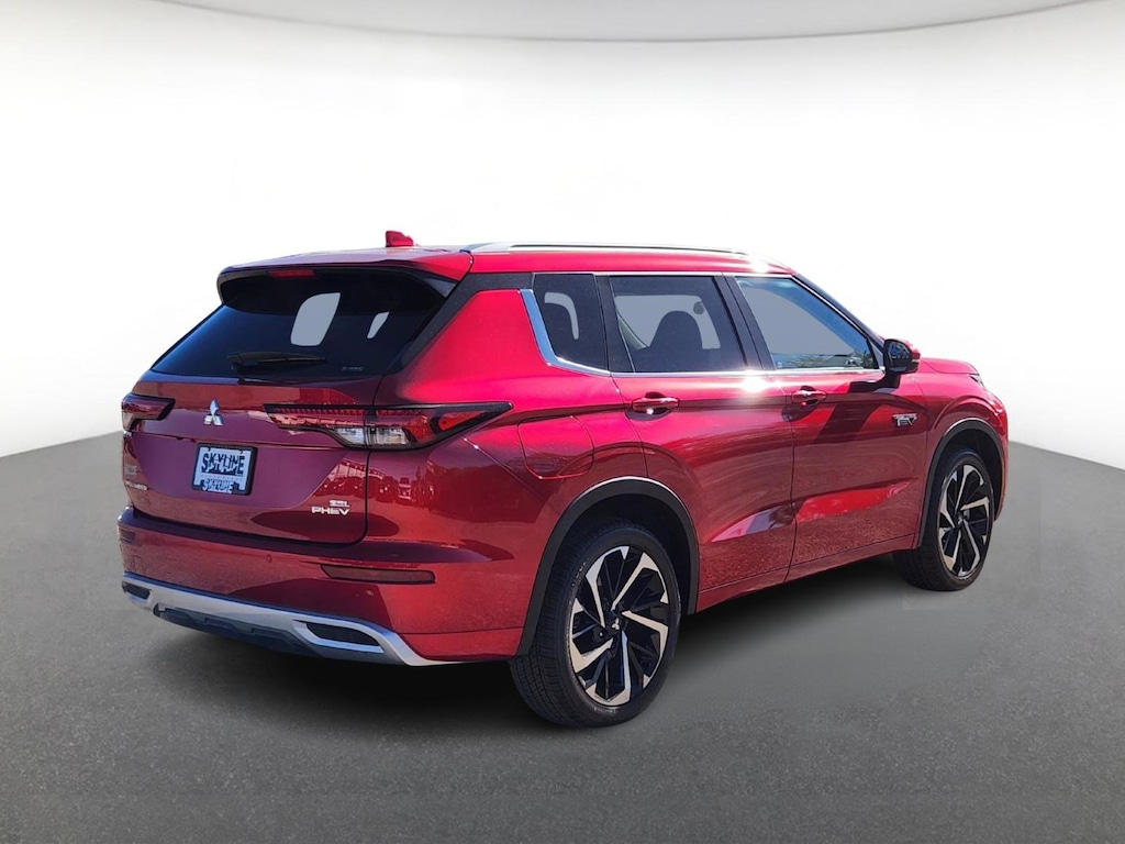 New 2025 Mitsubishi Outlander PHEV SEL S-AWC SUV
