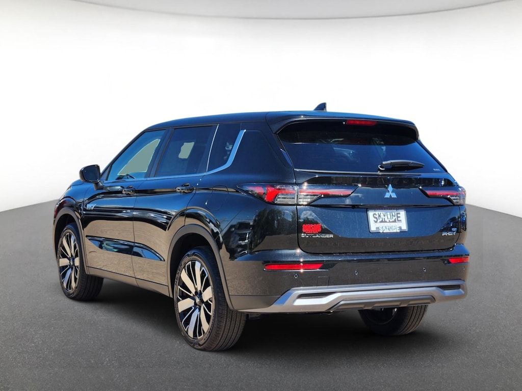 New 2026 Mitsubishi Outlander Plug-In Hybrid SE S-AWC SUV