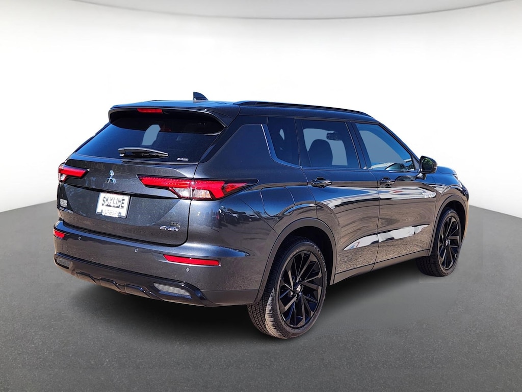 New 2025 Mitsubishi Outlander PHEV SEL Black Edition S-AWC SUV