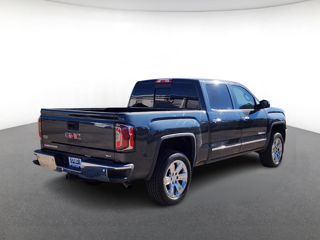 Used 2018 GMC Sierra 1500 4WD Crew Cab 143.5" SLT Crew Cab Pickup