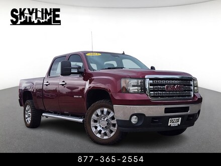 Featured Vehicles 2013 GMC Sierra 3500HD 4WD Crew Cab 153.7
