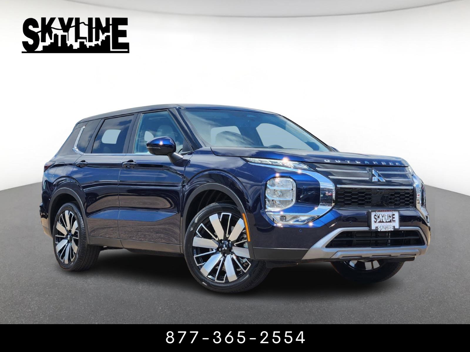 2025 Mitsubishi Outlander SE's photo