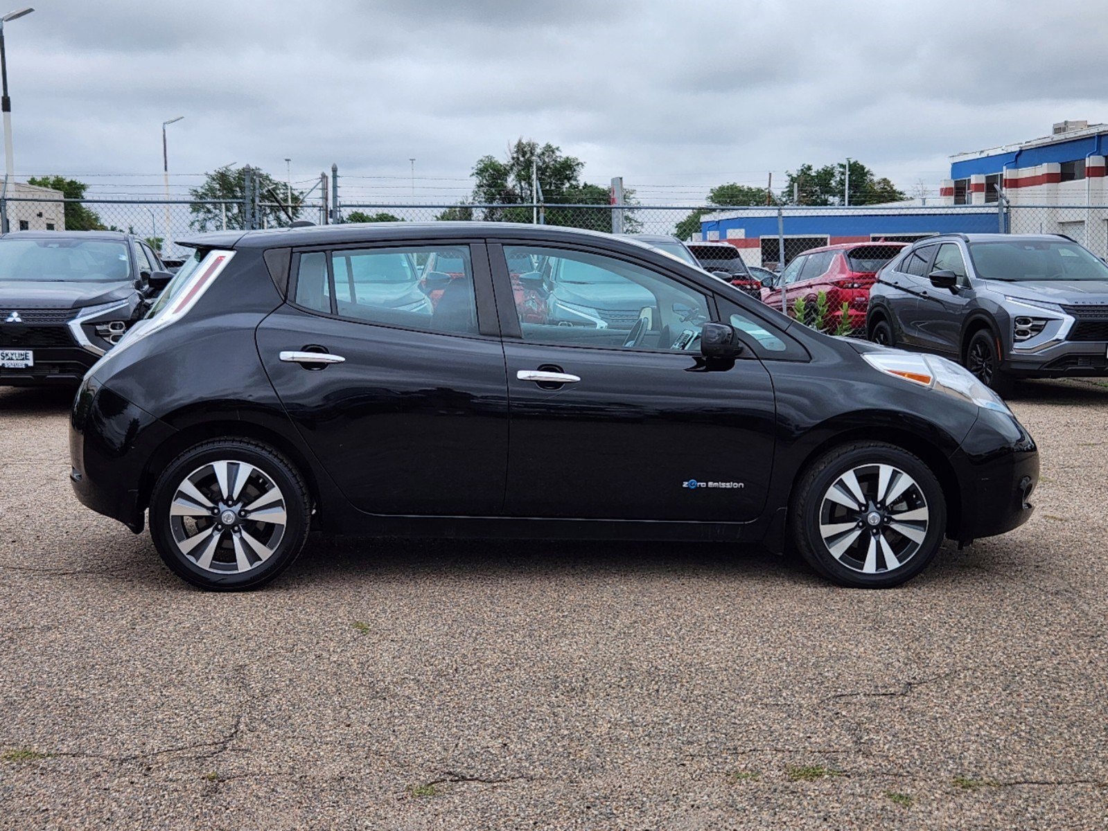 Used 2015 Nissan LEAF SV with VIN 1N4AZ0CP6FC320682 for sale in Thornton, CO