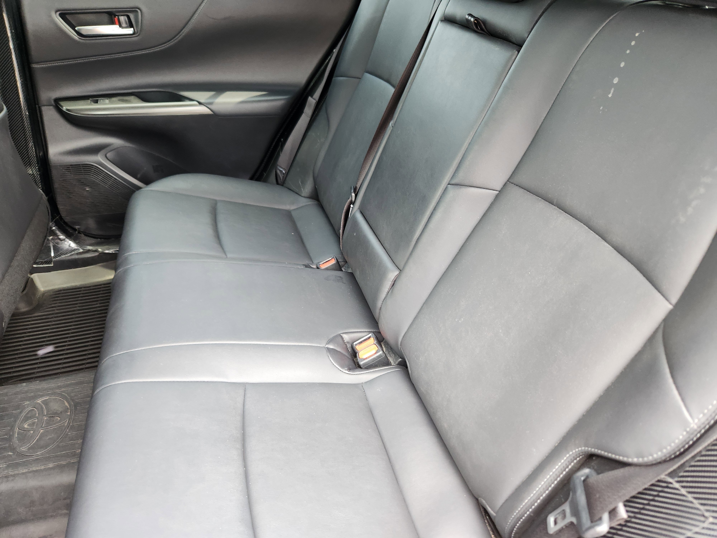 2023 Toyota Venza Nightshade - Photo 20