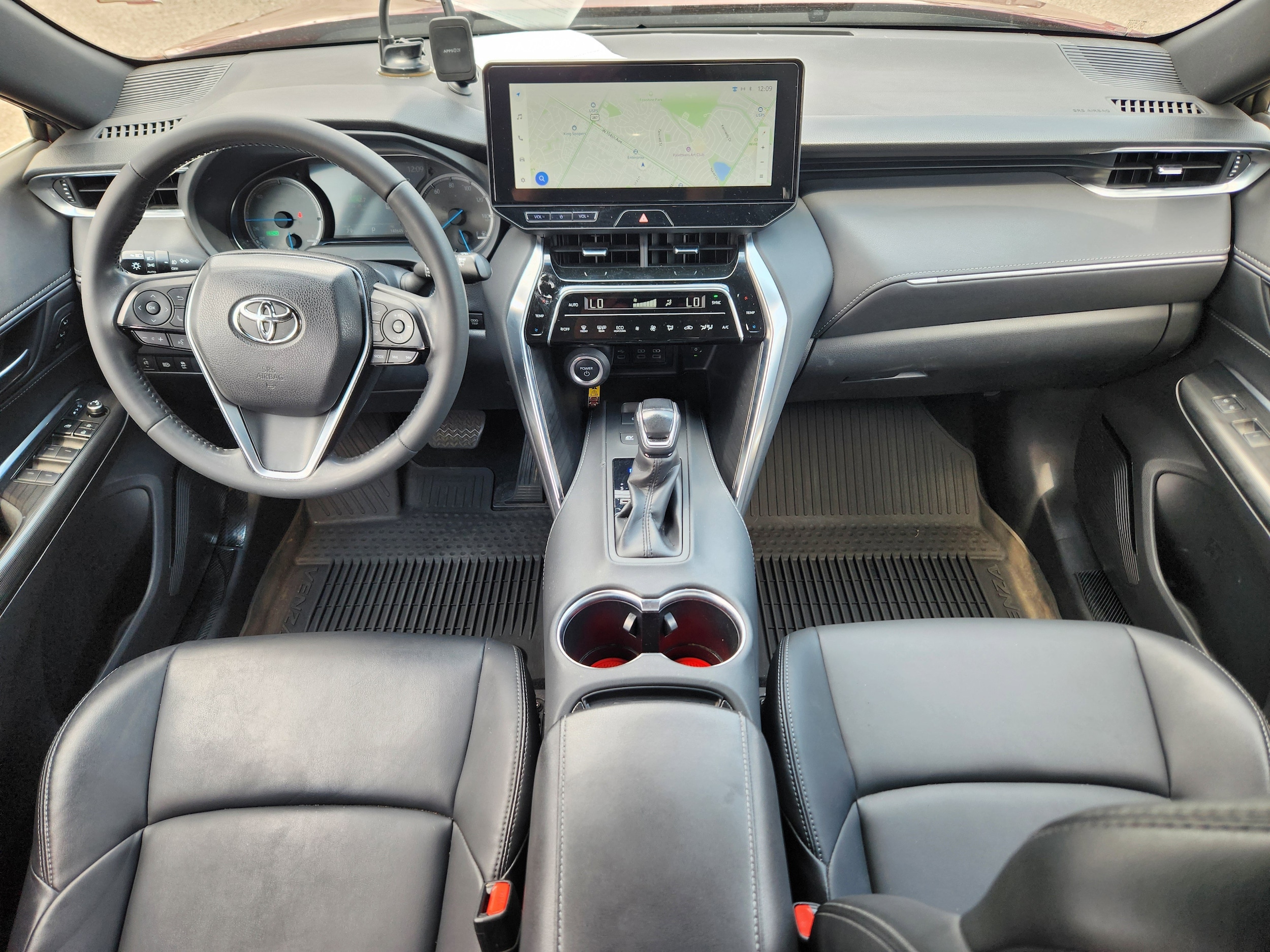 2023 Toyota Venza Nightshade - Photo 21