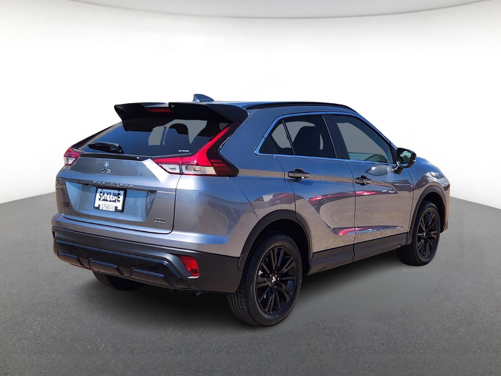 2025 Mitsubishi Eclipse Cross SEL photo 3