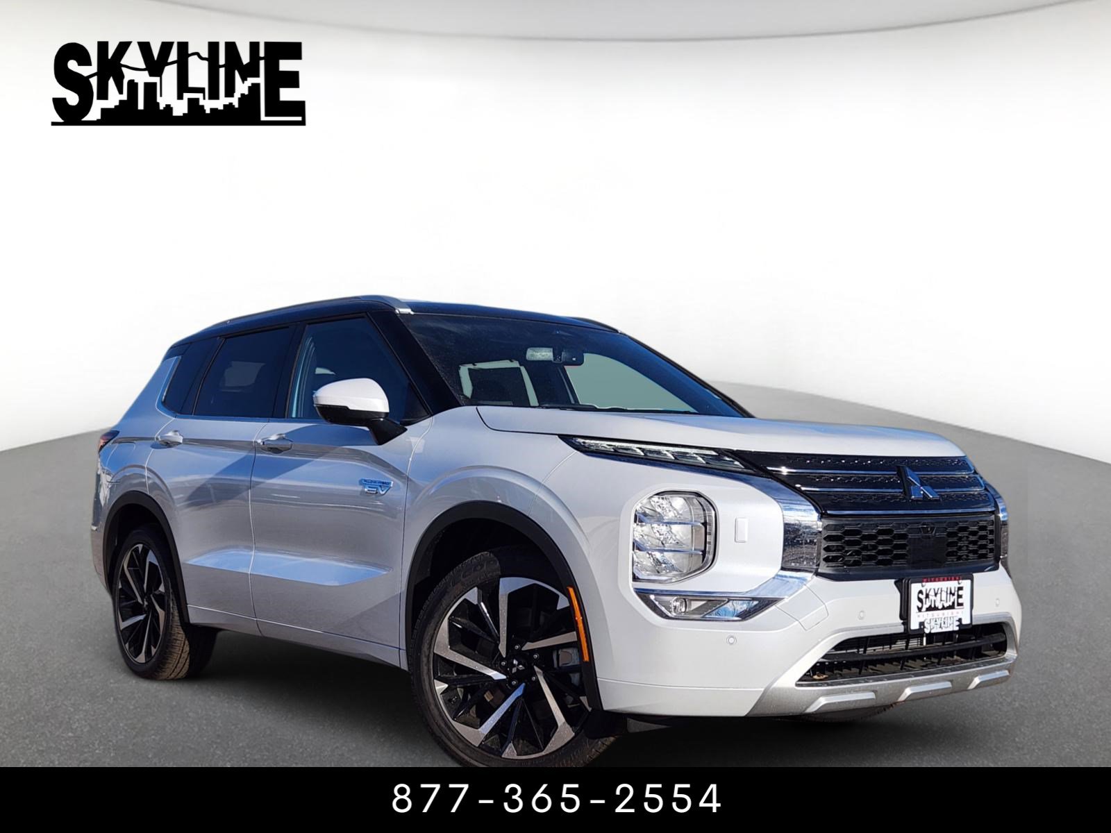 2025 Mitsubishi Outlander Plug-in Hybrid SEL's photo