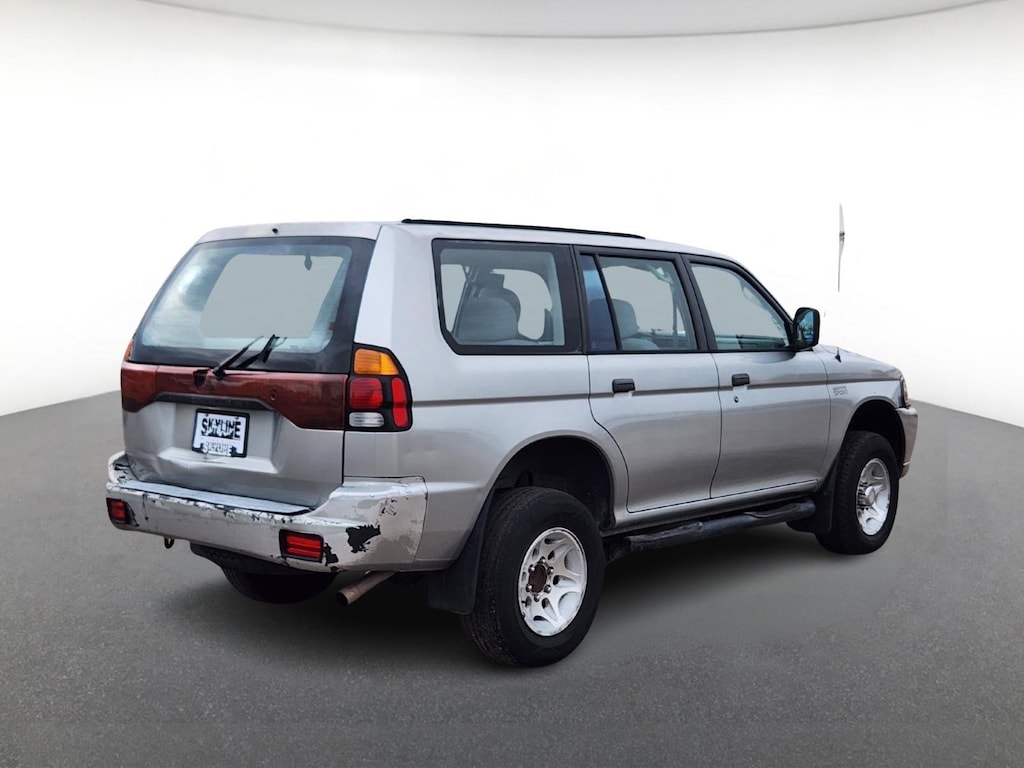 Used 2001 Mitsubishi Montero Sport 4dr ES SUV