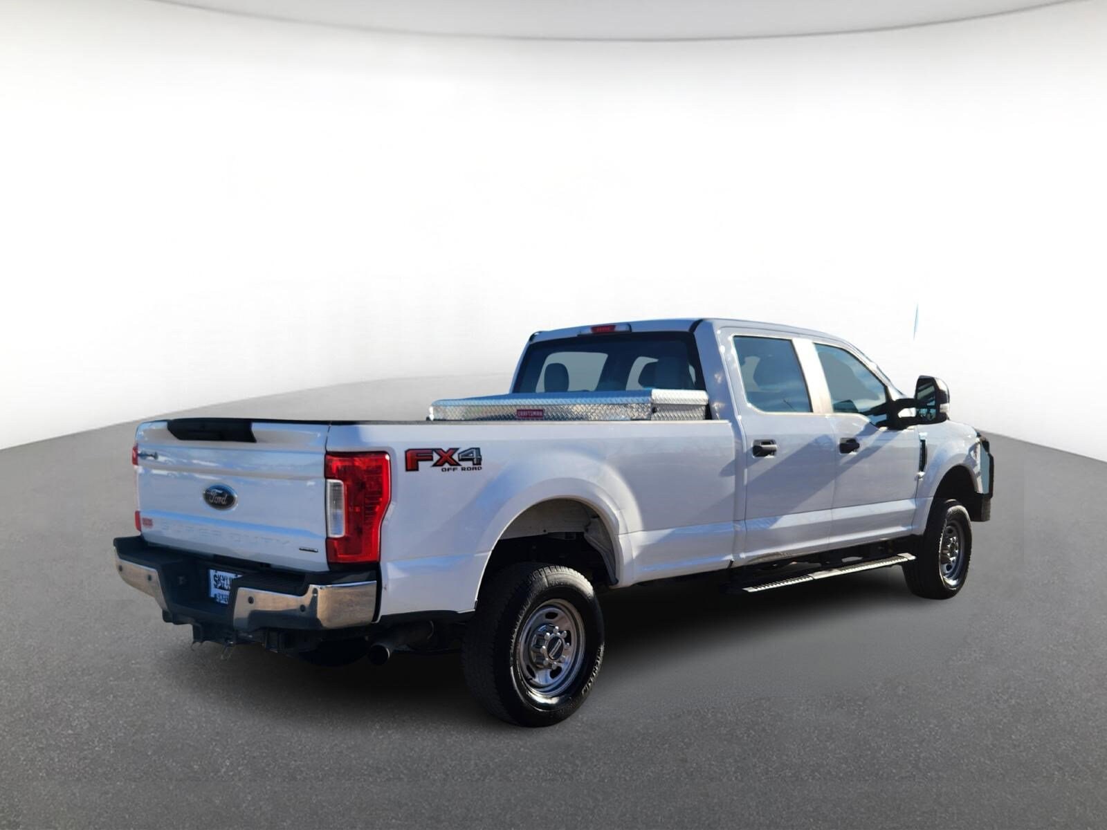 2017 Ford F-250 XL photo 3