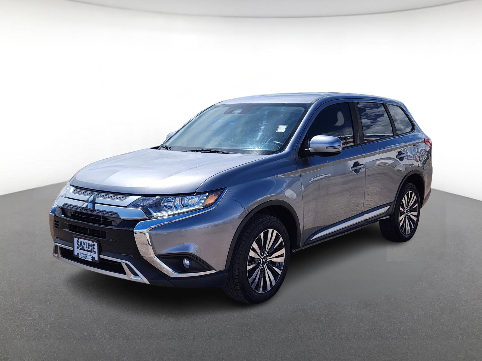 Used 2020 Mitsubishi Outlander SE with VIN JA4AZ3A35LZ016094 for sale in Thornton, CO