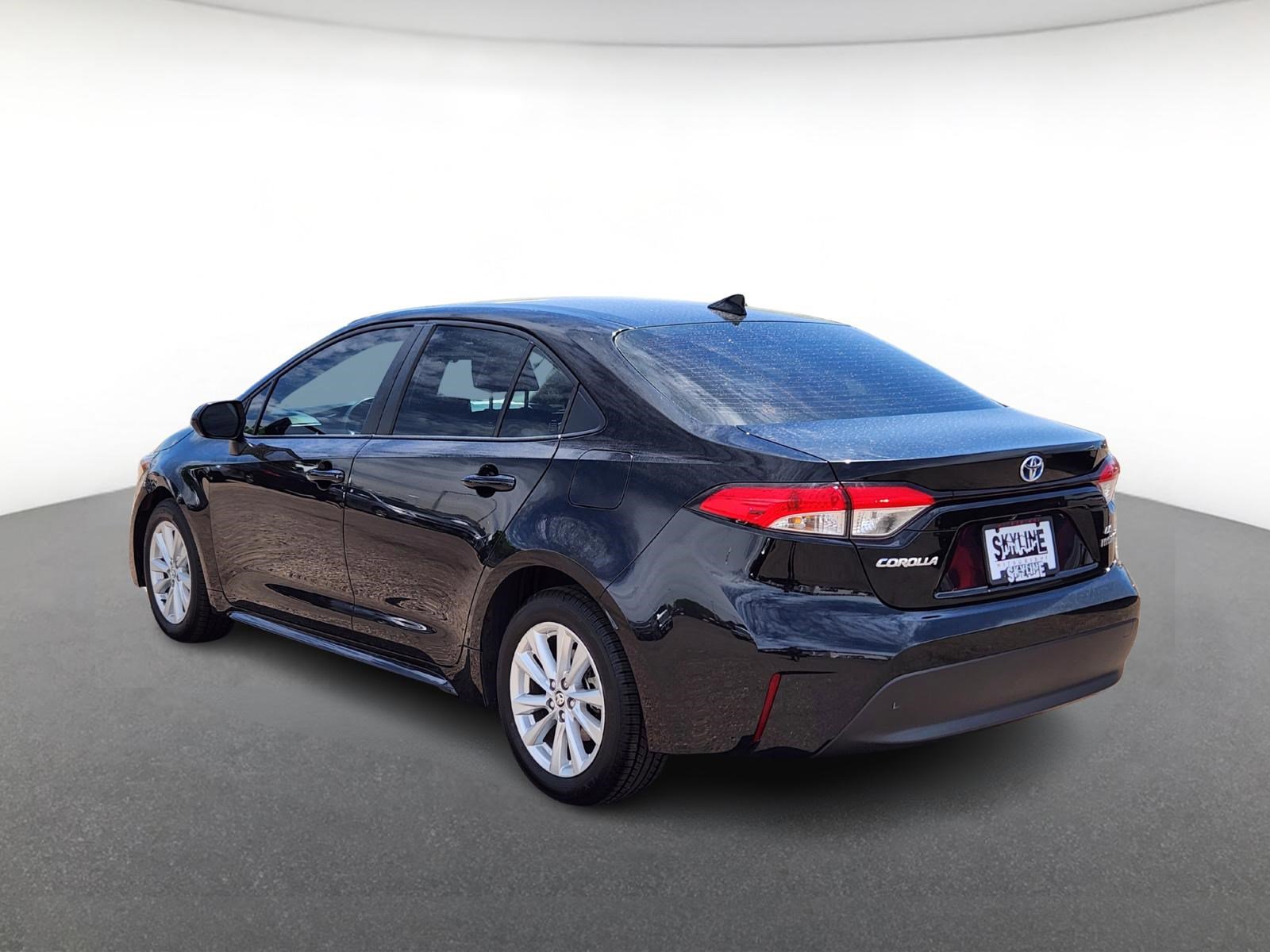 2024 Toyota Corolla XLE LE Premium SE photo 4