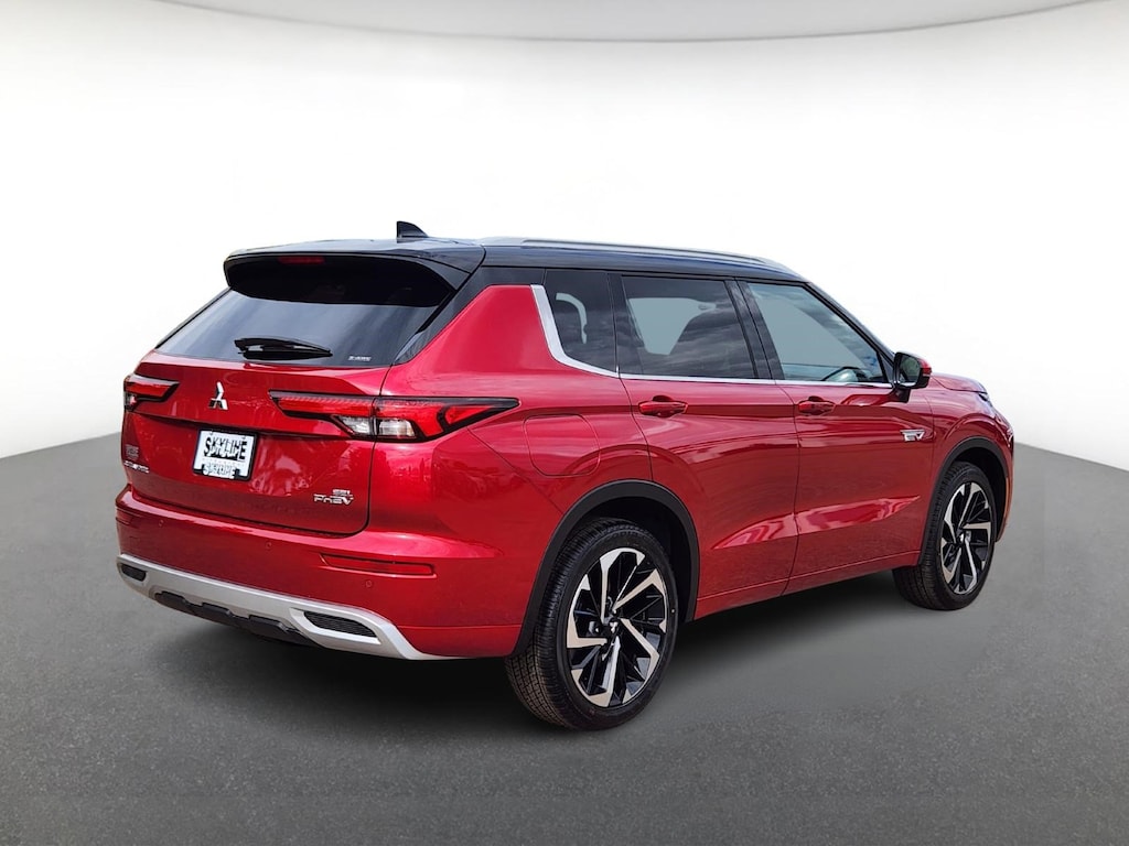 New 2025 Mitsubishi Outlander PHEV SEL S-AWC SUV
