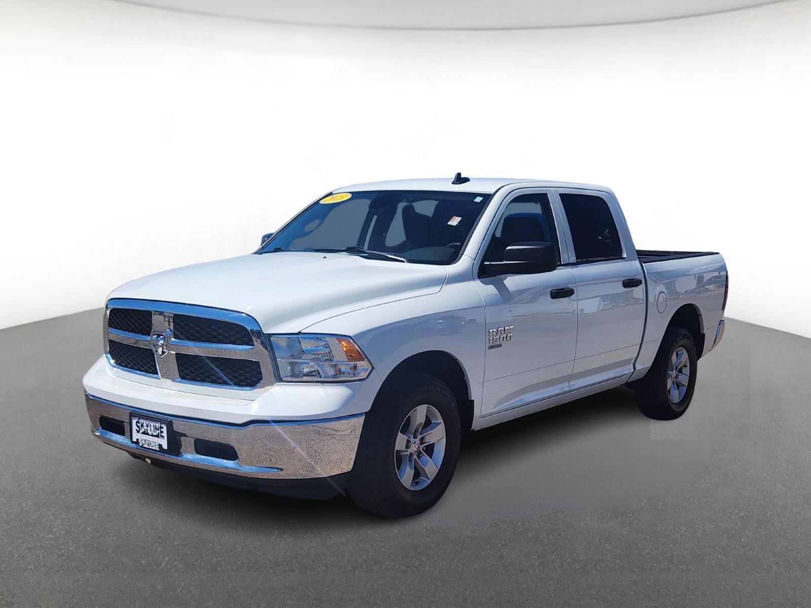 2023 Ram 1500 Classic photo 2