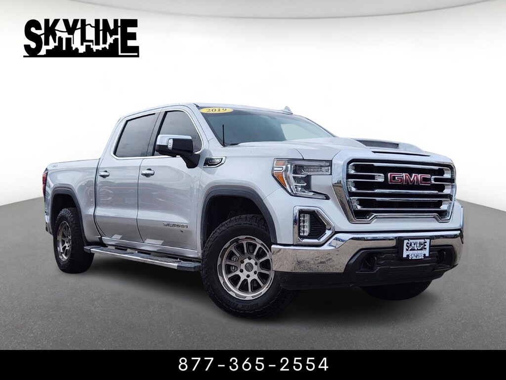 Used 2019 GMC Sierra 1500 4WD Crew Cab 147" SLT Crew Cab Pickup