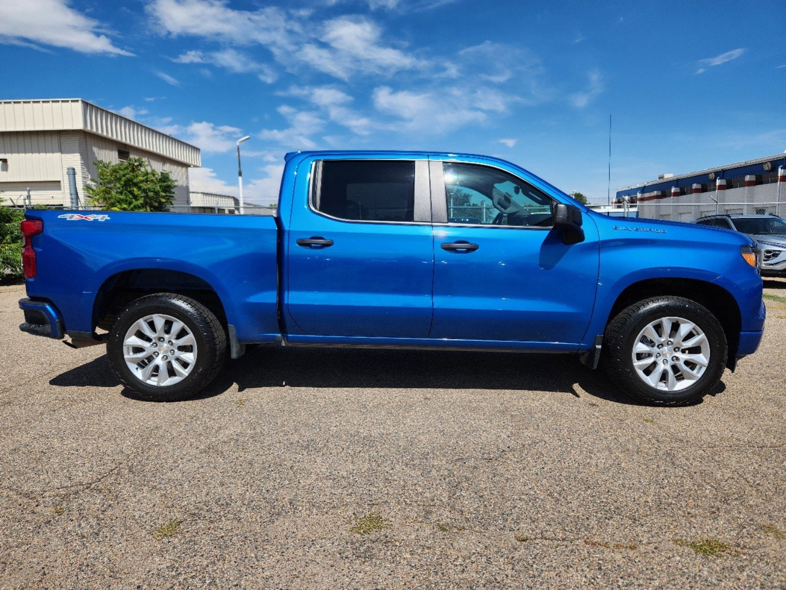 Used 2022 Chevrolet Silverado 1500 Custom with VIN 1GCPDBEK8NZ581873 for sale in Thornton, CO