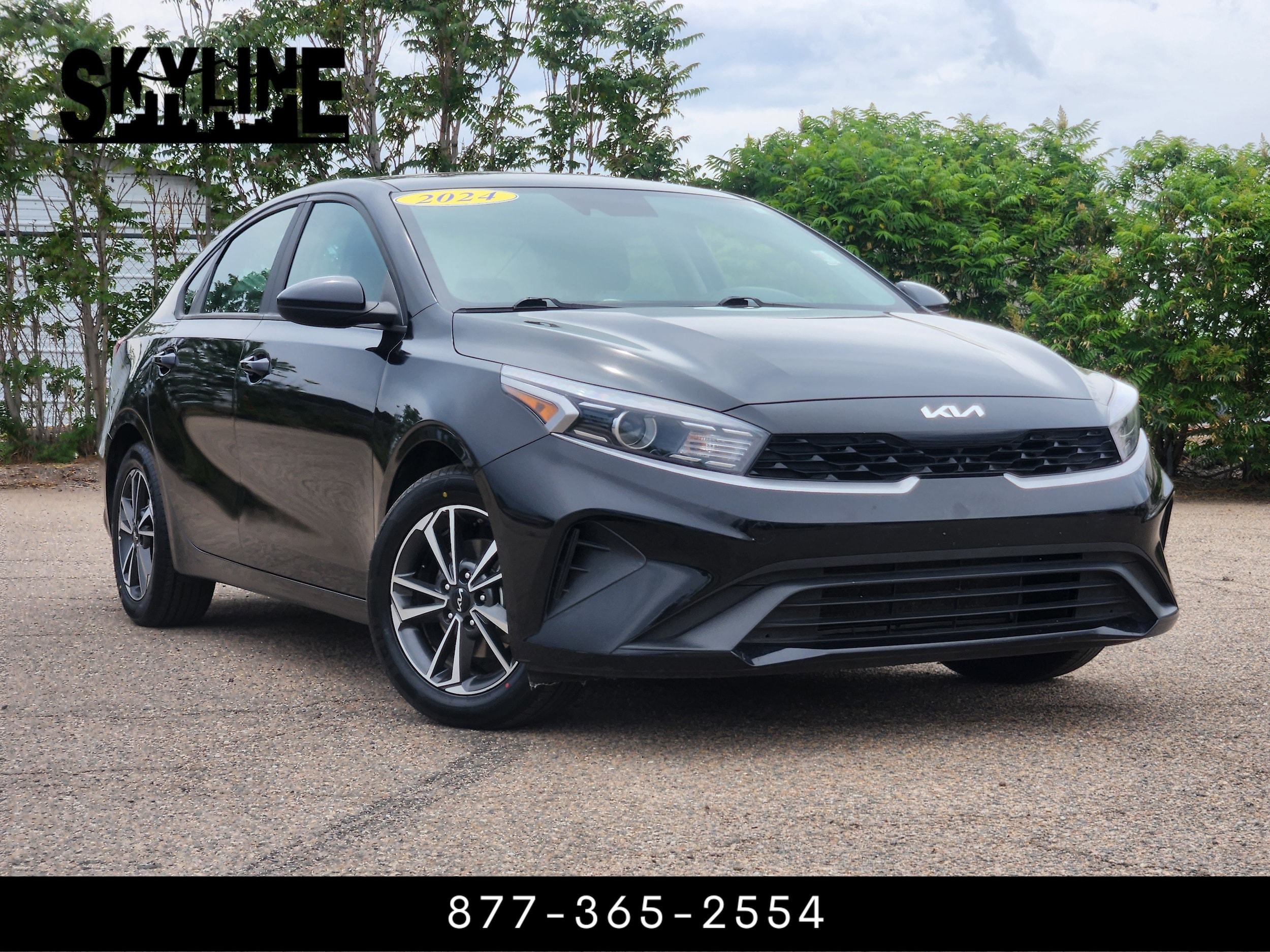 2024 Kia Forte LXS AT's photo