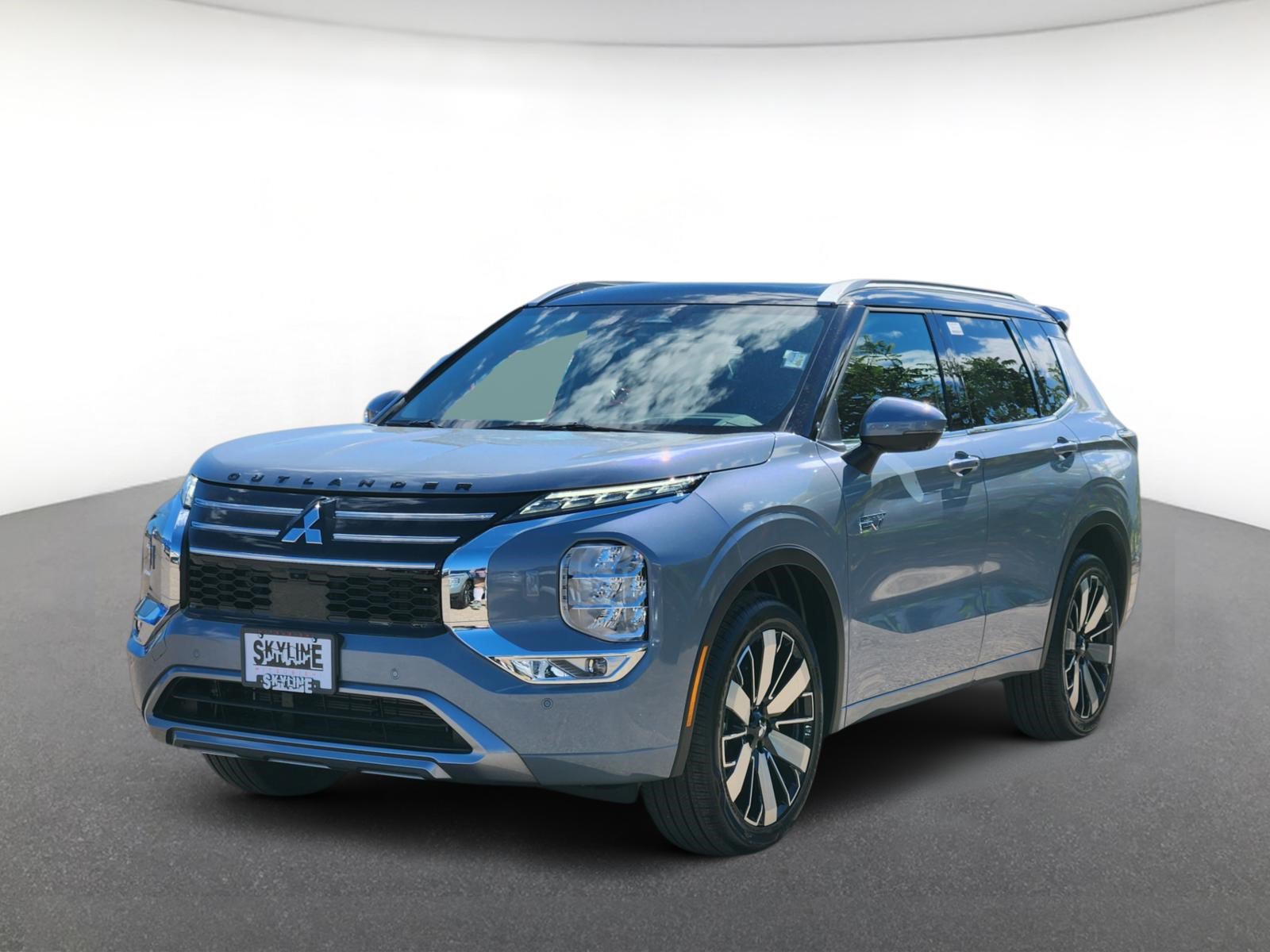 New 2026 Mitsubishi Outlander Plug-In Hybrid SEL S-AWC SUV