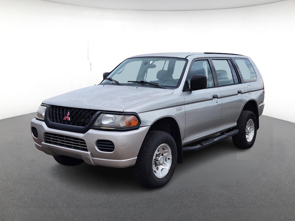 Used 2001 Mitsubishi Montero Sport 4dr ES SUV