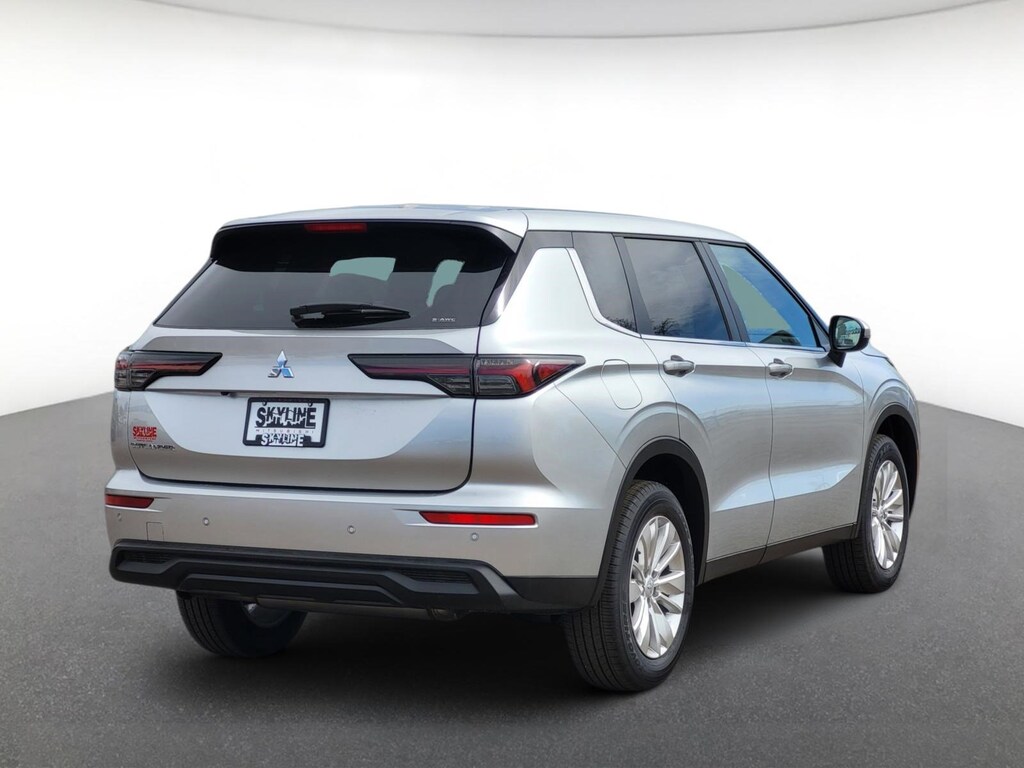 New 2026 Mitsubishi Outlander ES S-AWC SUV