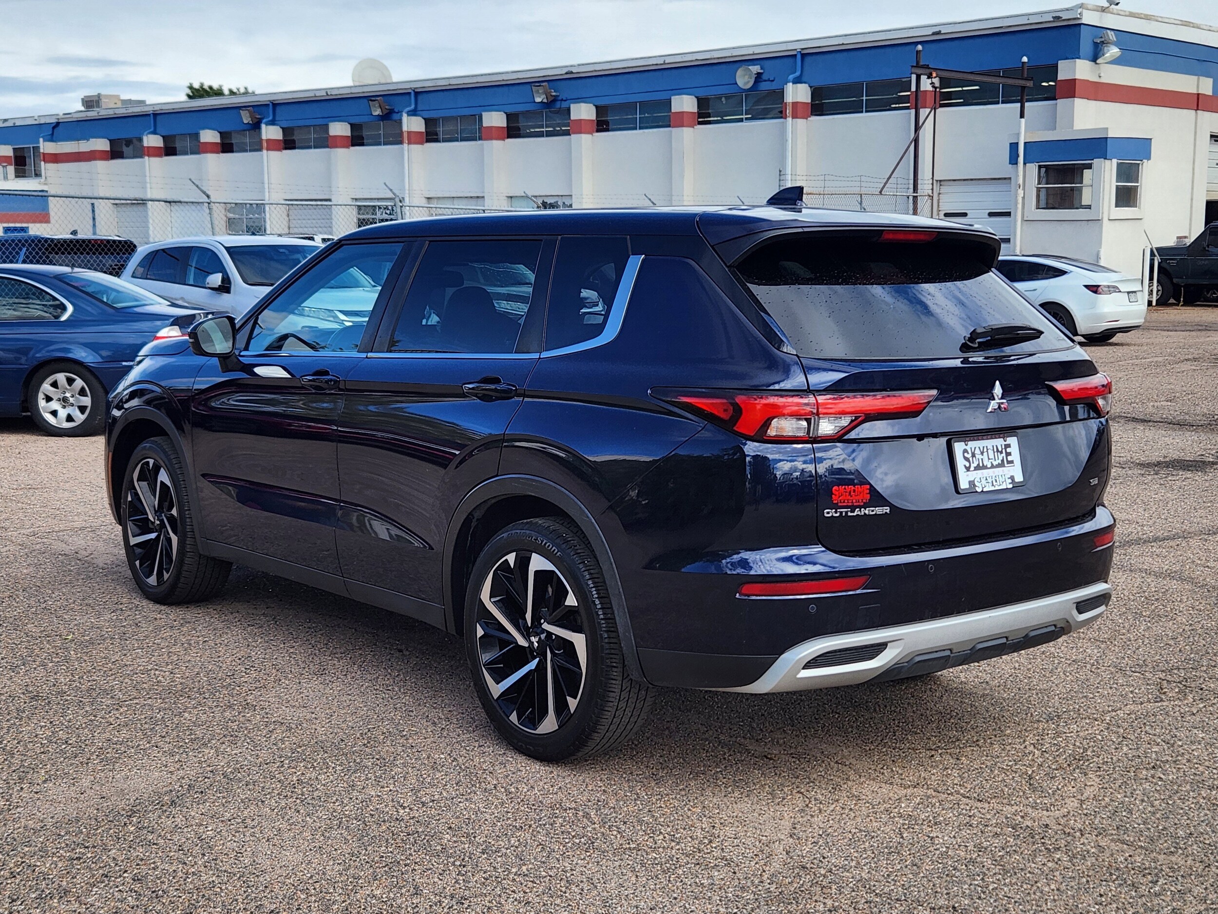 2022 Mitsubishi Outlander SE S-AWC photo 4