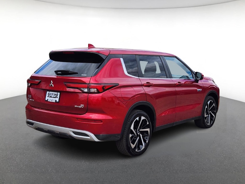 Used 2023 Mitsubishi Outlander Phev SE S-AWC SUV